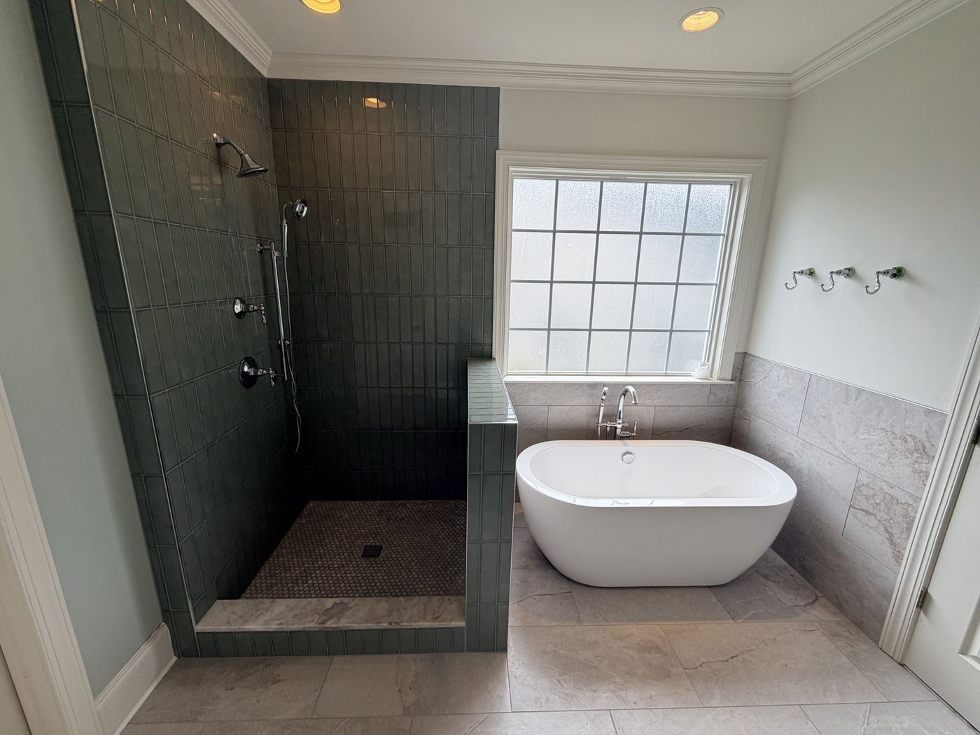 Acrylic Shower vs. Tile: What You Actually Get